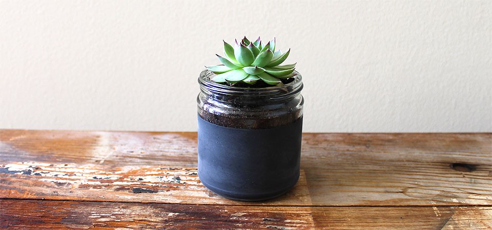 Chalkboard-Dipped Jar